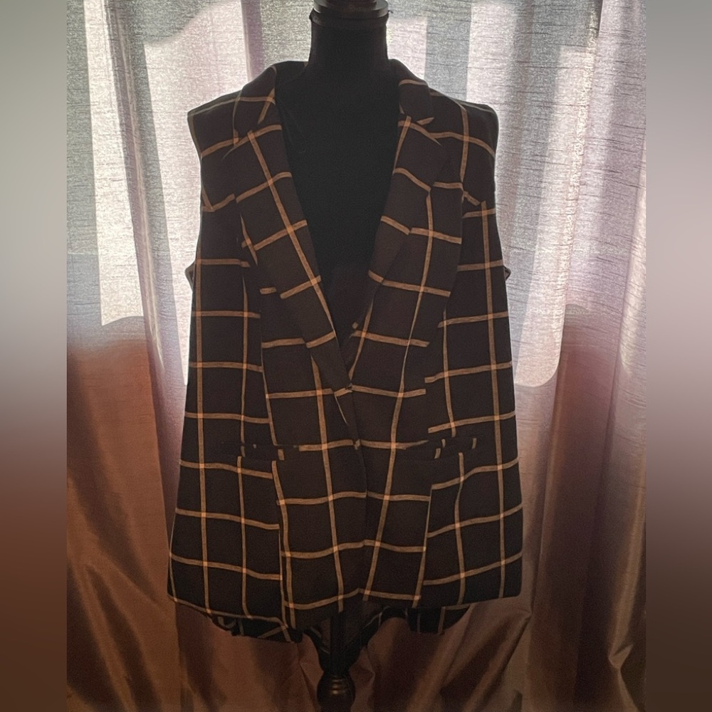 High low vest